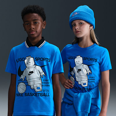 ジュニア　グッズ Nike x LEGO® Collection Big Kids' T-Shirt. Nike.com